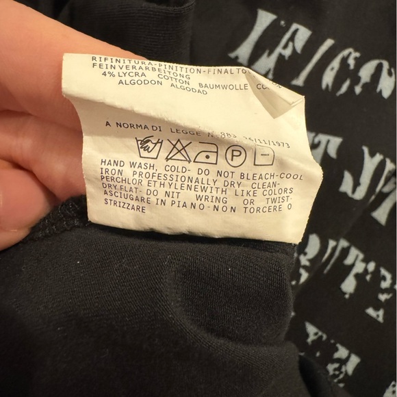 Armani jeans Men's Black Graphic T-Shirt cotton blend - Picture 8 of 8